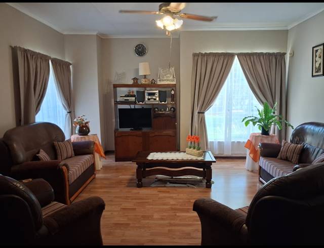 36HA FARM FOR SALE IN MOOINOOI